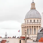 Hotel Madeleine De Senlis 3*