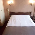 Hotel Madeleine De Senlis Paris