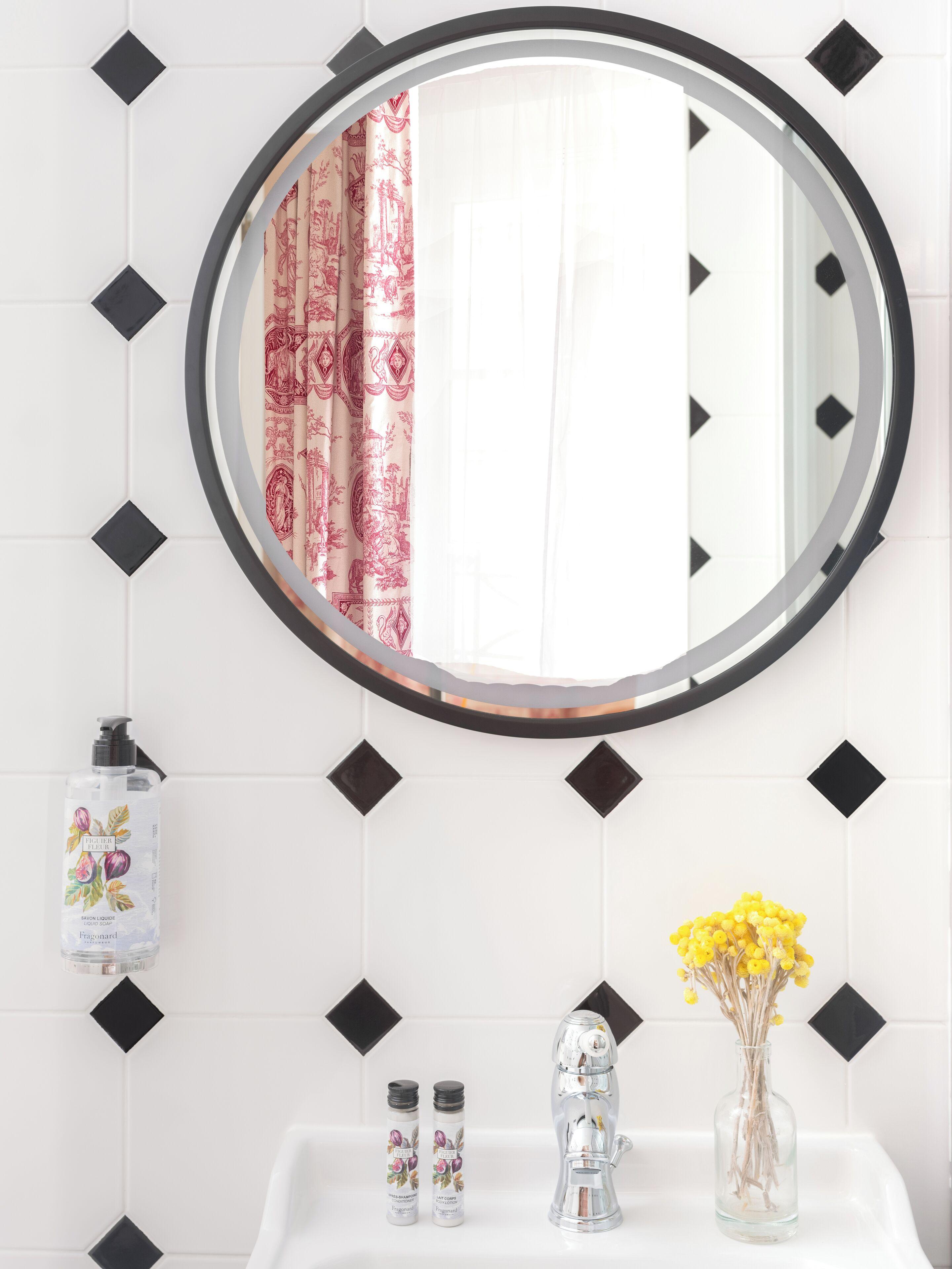 Madeleine De Senlis Hotel