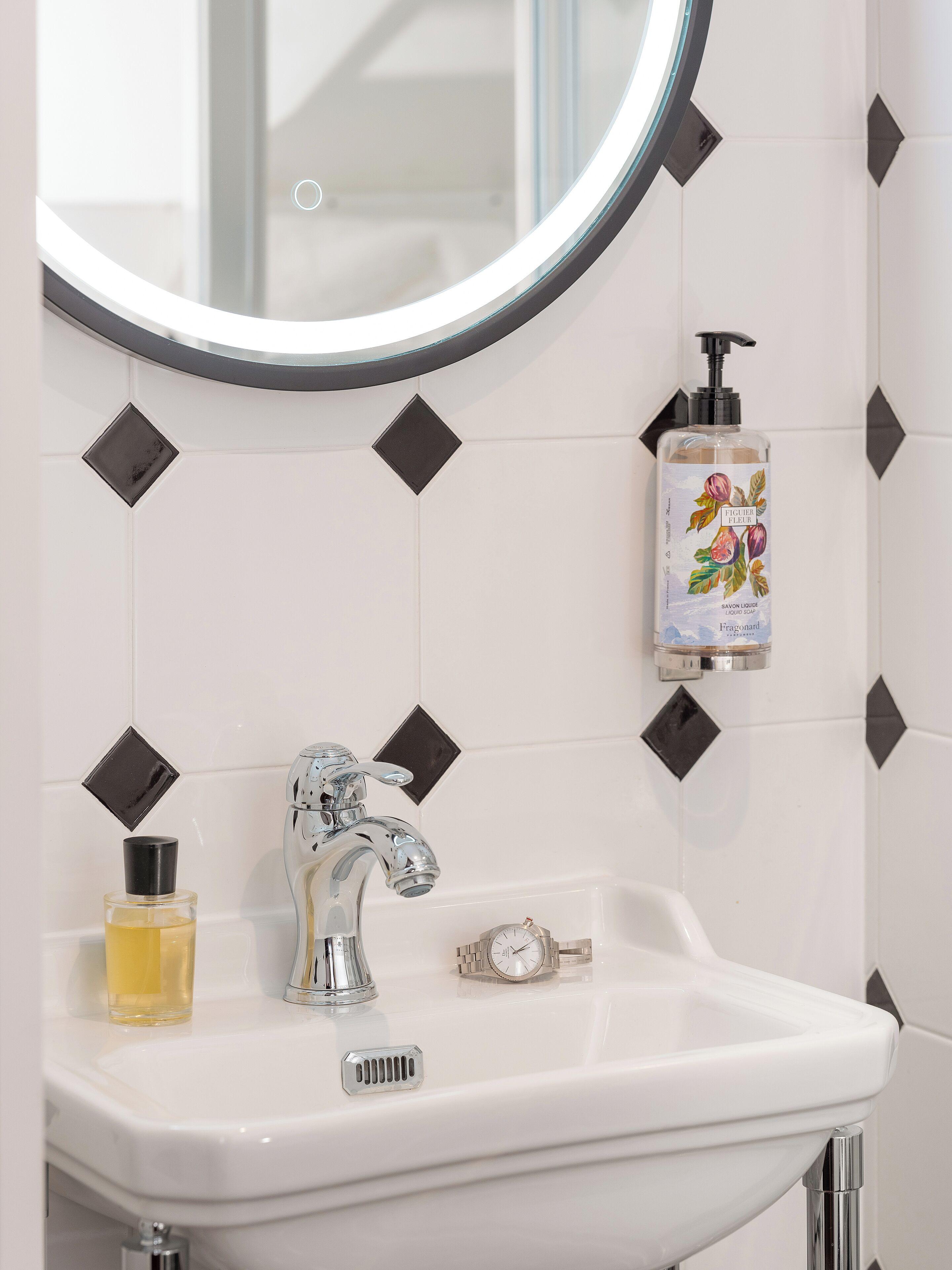 Hotel Madeleine De Senlis 3*